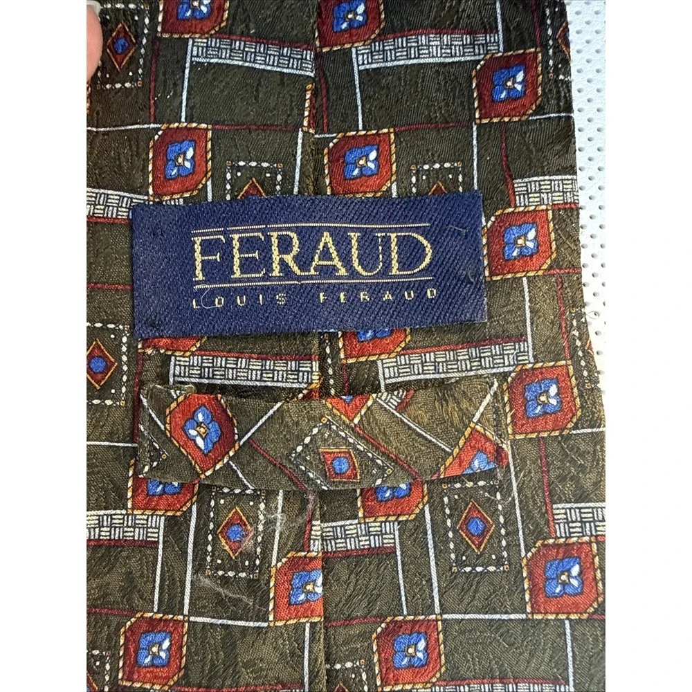Louis Feraud Men's Silk Necktie Green Red Blue Geometric Designer Classic Tie